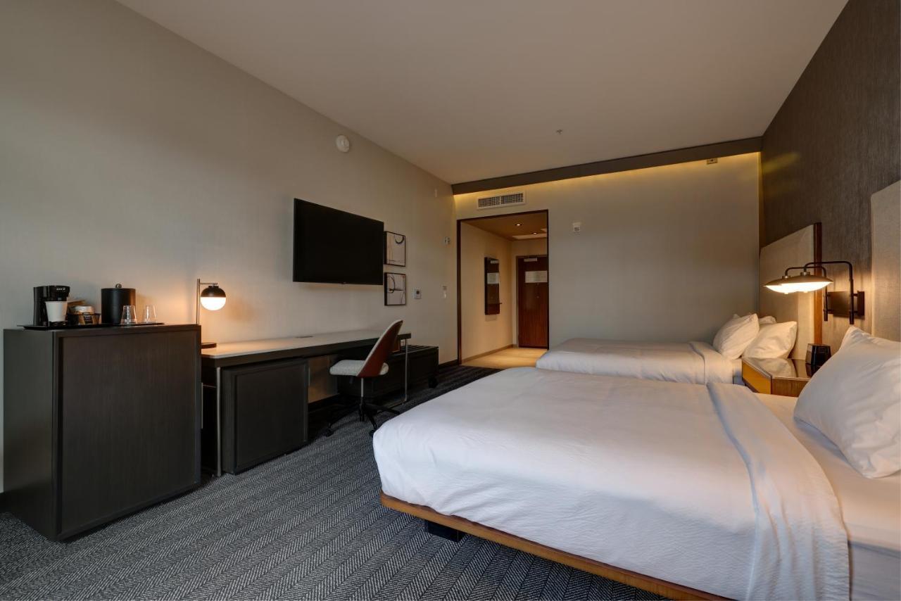 Courtyard By Marriott Iowa City University Heights מראה חיצוני תמונה