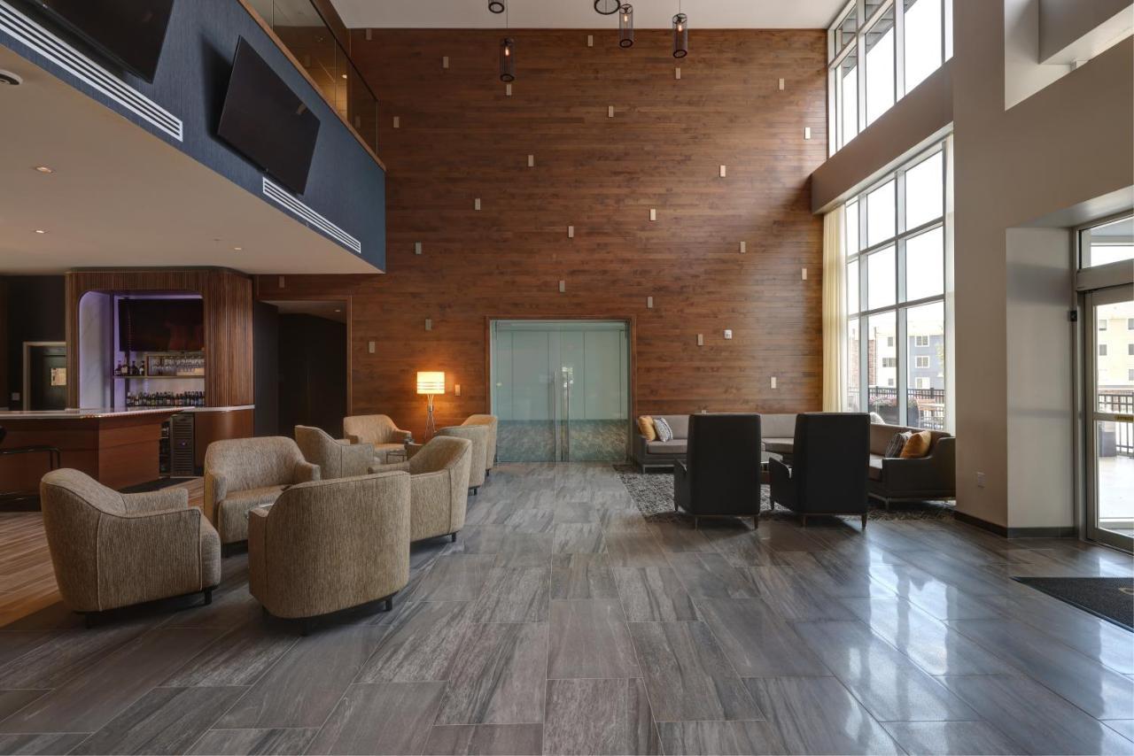 Courtyard By Marriott Iowa City University Heights מראה חיצוני תמונה