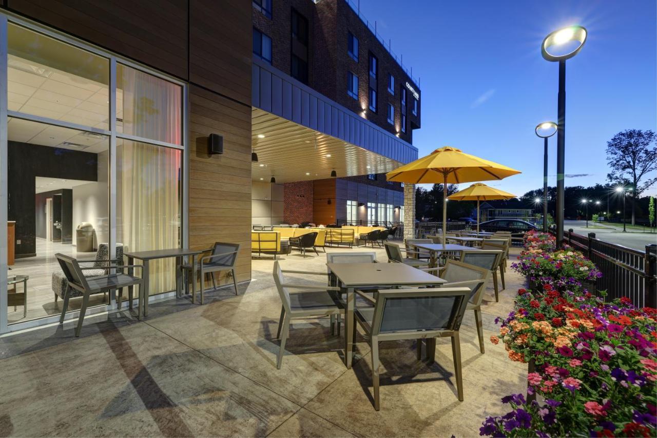Courtyard By Marriott Iowa City University Heights מראה חיצוני תמונה